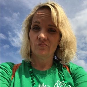 Meet your Posher, Leeanna